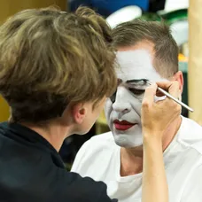 Tvoje tvář má známý hlas - Miroslav Etzler jako rocková hvězda kapely KISS! - 3
