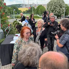 Poslední rozloučení s Josefem Abrhámem v kostele sv. Anežky na Spořilově (1)