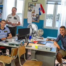 Policie Hvar - J. Štáfek, P. Nadásdi, Tom Sean Pšenička
