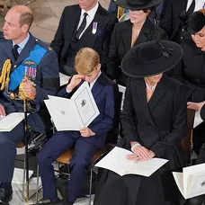 Královská rodina na pohřbu Alžběty II. 1