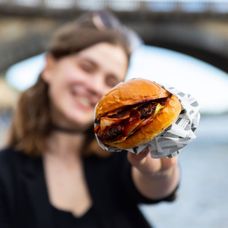 Zumami Burger