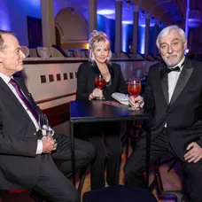 30 let TV Nova: Martin Severa a Jan Rosák s manželkou