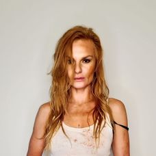 Iva Pazderková