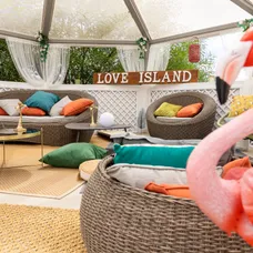 Love Island II vila