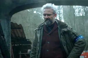 Případy mimořádné Marty řeší dvě záhady: Změna účesu Krainera a vražda