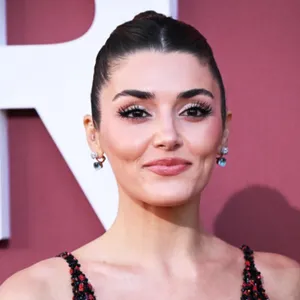 Hande Erçel