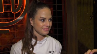Pocit, že někam nepatříš. Jak Betty bojuje s vlastní psychikou?