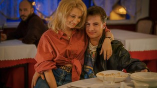 Iveta Bartošová se poprvé představí vedle Rudolfa Hrušínského: Bude Svatba upírů?