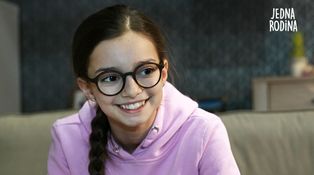 Neteř k pohledání! Lotti Töpfer z Jedné rodiny se vidí ve slavném strýci
