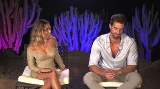 Hraješ to blbě! Laura a Daniel se do sebe pustili po vypadnutí z Love Islandu