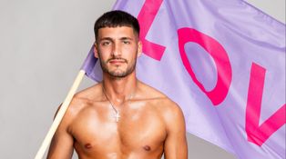Rybář, který hledá brunetku. Seznamte se s nováčkem Love Islandu Lukášem