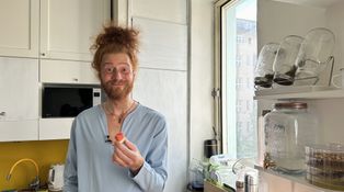 Radek ze Survivora je velký kutil. Doma má skříně plné nářadí a postel na míru