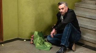 Dobré zprávy v Ulici: Kokeš se jde léčit