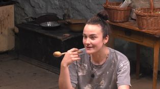 Kateřina na Farmě vymýšlí úklidovou hru. Se zlou se ale potáže