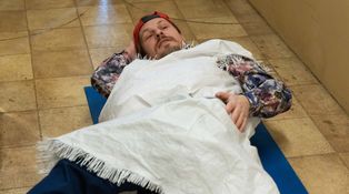 Mário z Ulice vyvádí. Lumír ho nachytá ve zvláštní situaci