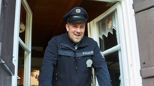 Michal Holán z Policie Modrava: Ukázal, jak dabuje líbání a rvačky