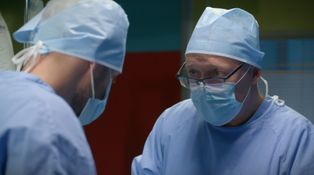 Napětí v Ordinaci: Mára kolabuje během operace