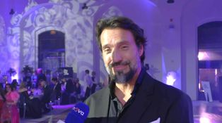 Premiéra na plese pro Václava Noida Bártu: Koukám jak blázen