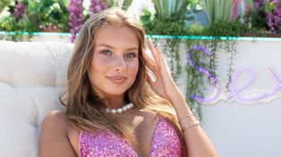 Náročné dětství Emy z Love Islandu: Matka ji opustila, otec skončil ve vězení