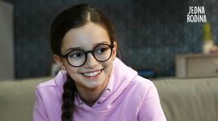 Neteř k pohledání! Lotti Töpfer z Jedné rodiny se vidí ve slavném strýci