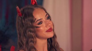Vystřižená scéna z movie night: Je hloupoučká, vyslechla si Naty
