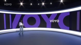 Sledujte na Voyo exkluzivní dokument o vzniku filmu Čarodějka s Arianou Grande Sledujte na Voyo exkluzivní dokument o vzniku filmu Čarodějka s Arianou Grande