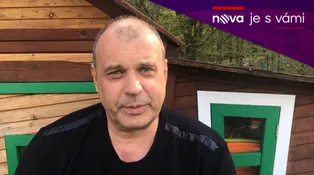Petr Rychlý si pořídil malý domek za Prahou: Neuvěříte, jak unikátní stavba vypadá!