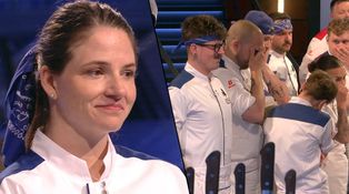 Anna musí v Hell’s Kitchen ukrojit 150 gramů lososa: Profíci z ní jdou do kolen