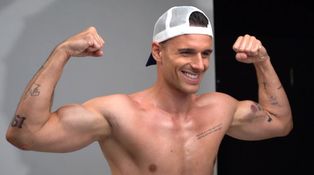Z Love Islandu do Ruže pre nevestu: Nicolas jde pokoušet dívky