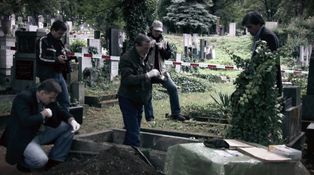 Záhada na hřbitově: Kriminálka Anděl řeší děsivý případ
