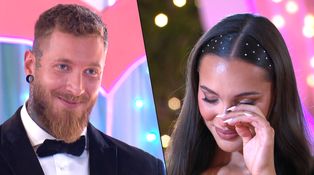 Honza odrovnal Adri emotivním vyznáním: Slibuji, miluji a děkuji