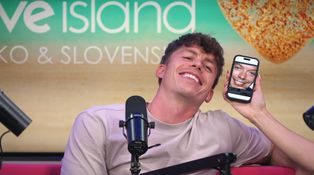 Jakub z Love Islandu má dvojníka. Vypadá jako recepční z filmu Sám doma
