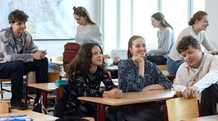 Jak vzniká seriál Ulice: Mladí herci mají vlastní koučku