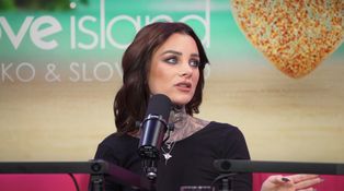 Love Cast s brunetkou Miškou: Celý odchod z Love Islandu měl být ve dvou, říká