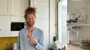 Radek ze Survivora je velký kutil. Doma má skříně plné nářadí a postel na míru