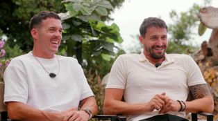 Vypadlíci Tomáš a Dano: Ukázali společné tetování na památku Love Islandu