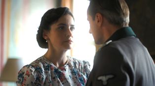 Gruberová přitvrzuje v boji proti Evě. Pokud jí Gruber pomůže, podstoupí potrat