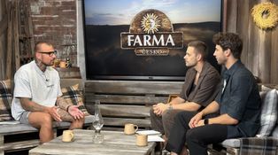 Pomocník David hostem Farmy Extra. A do farmářů pálí ostrými
