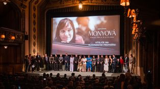 Premiéra Monyové v Lucerně: Surová sonda do toxického vztahu