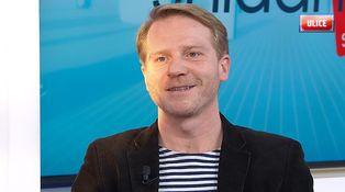 Pavel Batěk o své roli: Jak se mu hraje známá osobnost a co ho v seriálu čeká?
