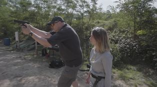 Drsné přípravy na Extraktory: Herci absolvovali tvrdý výcvik se zbraněmi