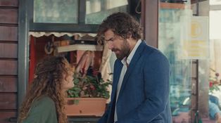 Drama v seriálu Moje sladká lež: Sunu v kavárně vyděsí podezřelý muž! Drama v seriálu Moje sladká lež: Sunu v kavárně vyděsí podezřelý muž!