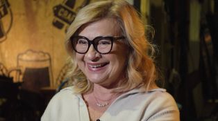 Jana Paulová se šibalsky usmívá: Bude mít Jarmila z Ordinace chlapa?