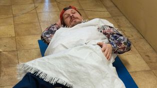 Mário z Ulice vyvádí. Lumír ho nachytá ve zvláštní situaci