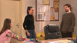 Eddie je v Ulici radostí bez sebe. Adriana ho ale varuje
