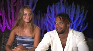 Hořké přiznání v Love Islandu: Ema a Nathan z vily odcházejí single