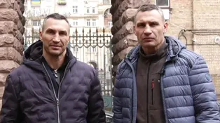 Bratři Kličkové bojují za Ukrajinu v první linii. Jaké dětství prožili v Česku?