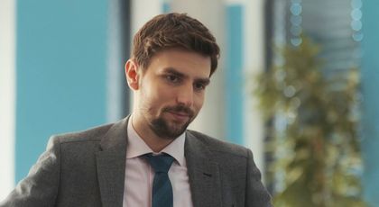 Vašek Matějovský už není single: Kdo ulovil přitažlivého právníka ze seriálu O mě se neboj?