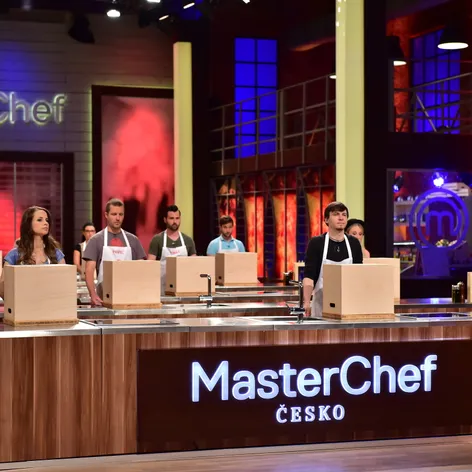 MasterChef Česko: Prasečí hlavy vyděsily soutěžící! - 1