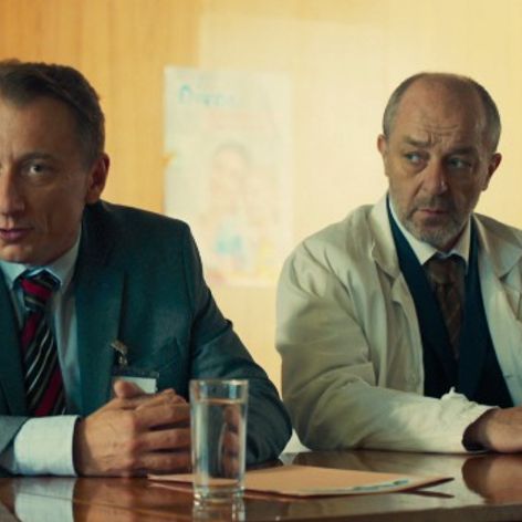 Dáma a Král - 4. díl - Milenci a vrazi